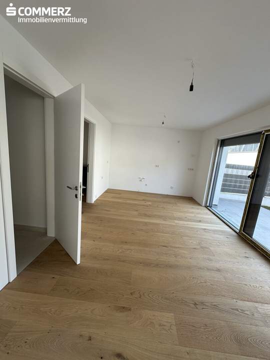 Charmante Doppelhaushälfte mit Gartenidylle