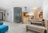 "Großzügige 215 m² Wohnung mit 35 m² Terrasse in Innenhoflage!"