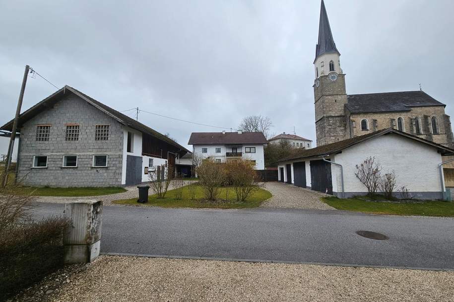 Großes Wohnhaus/Sacherl mit Garagen, Haus-kauf, 279.000,€, 5120 Braunau am Inn