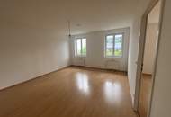 2-Zimmer-Wohnung mit Hof-Terrasse bei der Wiedner Hauptstraße