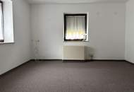 Großzügiges Familienhaus mit Garten in ruhiger und zentraler Lage