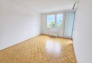 SÜD-BALKON MIT ca.7,10m² - 4 ZIMMER - OBER ST. VEIT - HELL - GRÜN - RUHIG