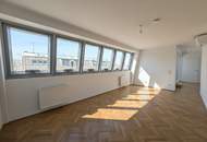 Lichtdurchflutete 3 Zimmer DG-Wohnung mit Terrasse & Klimaanlage im Herzen des 9. Bezirks - Glasergasse
