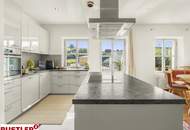 LIEGENSCHAFT IN PÖRTSCHACH MIT BLICK AUF DEN WÖRTHERSEE