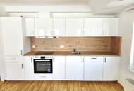 Ecke gut - alles gut! Hier wohnt Ihr Kapital und es fühlt sich wohl! Traumhafte Eckwohnung! Freier Mietzins! Hell + Ruhige Einbahnstraße + Wunderschön saniertes Altbauhaus + Tolle Infrastruktur und Anbindung!