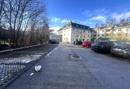 "Wohnung mit Balkon und Parkplatz"