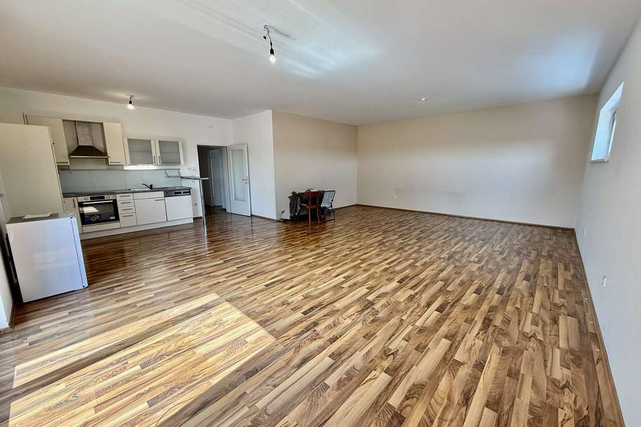 Großzügige 4-Zimmer-Wohnung mit Terrasse in Hartberg !, Wohnung-miete, 1.226,00,€, 8230 Hartberg-Fürstenfeld