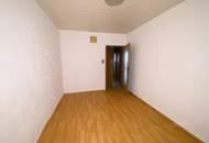 4 ZIMMER-Wohnung zu SANIEREN mit HOFSEITIGER LOGGIA