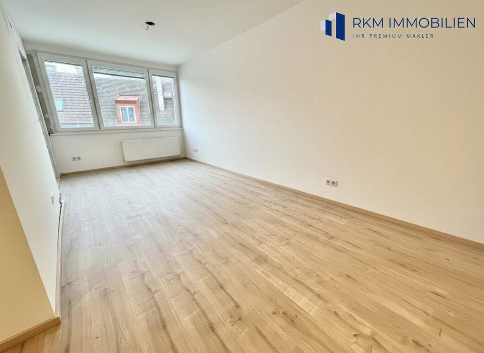 Traumhafte General-sanierte 2-Zimmer-Wohnung in TOP Lage