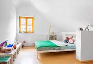 Wohlfühlhaus mit Gartenidylle – Großzügiges Einfamilienhaus in Neumarkt