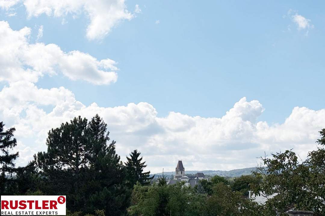 Wohnen auf 2 Ebenen mit Blick auf die Burg Perchtoldsdorf!