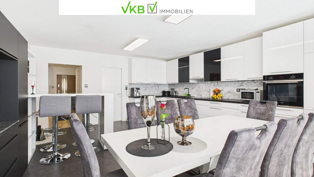 TRAUN | ST. DIONYSEN: Großzügiges Wohnrefugium für Anspruchsvolle! Beeindruckender Wohnkomfort mit vielen Extras!