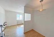 Sanierungsbedürftige, gut aufgeteilte 4-Zimmer Wohnung in sehr guter Urfahraner Lage!