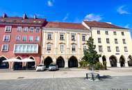 Preishit! Sanierungsbedürftige Praxis-/Büroräumlichkeiten direkt am Hauptplatz!