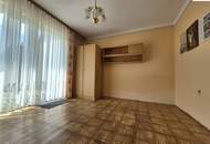Kleines Wohnhaus für Singles oder Pärchen bzw. mit Ausbaupotential