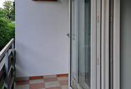 3-Zimmer-Loggia-Wohnung, mit Blick auf den Traunsee und den Traunstein.