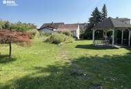 Geräumiges Einfamilienhaus mit traumhaftem Garten und Swimmingpool