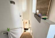 Modernes Niedrigenergiehaus in ruhiger Siedlungslage von Fürstenfeld. Durchdachte Raumaufteilung, großzügiger Garten und viel Platz!