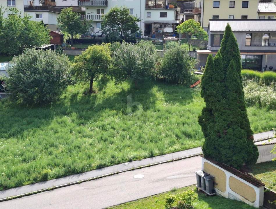 BAUGRUNDSTÜCK IN STEYREGG ? OHNE BAUZWANG