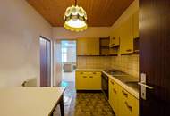 ++AG22++ 2-Zimmer ALTBAUWohnung (sanierungsbedürftig) in absoluter Bestlage!