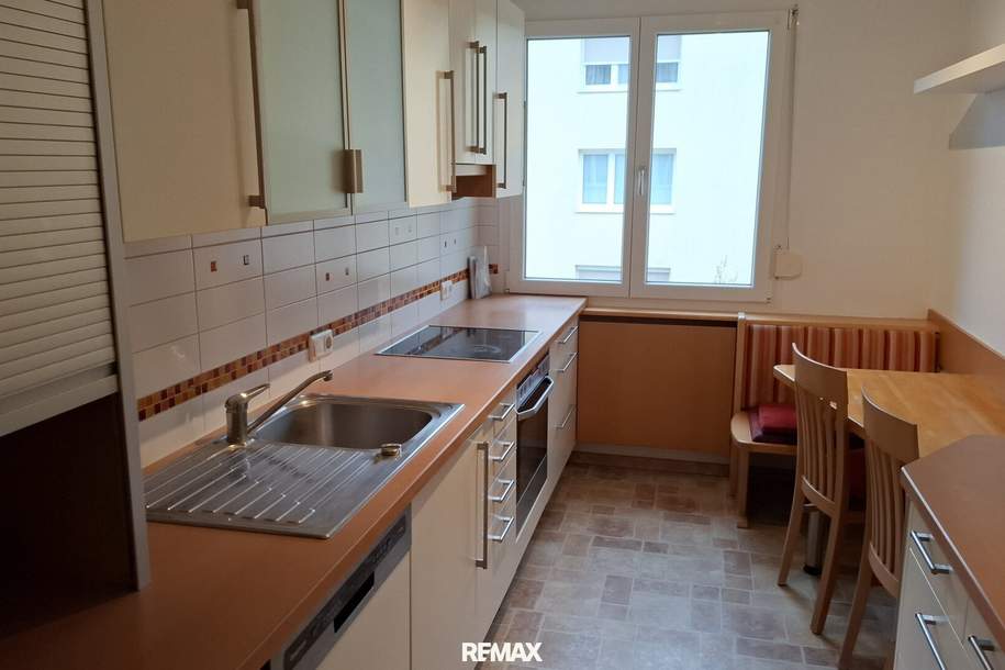 prompt Verfügbar!- Garage möglich Familien freundlich und 2 Min zum Einkauf/Bahnhof, Wohnung-miete, 858,14,€, 4300 Amstetten