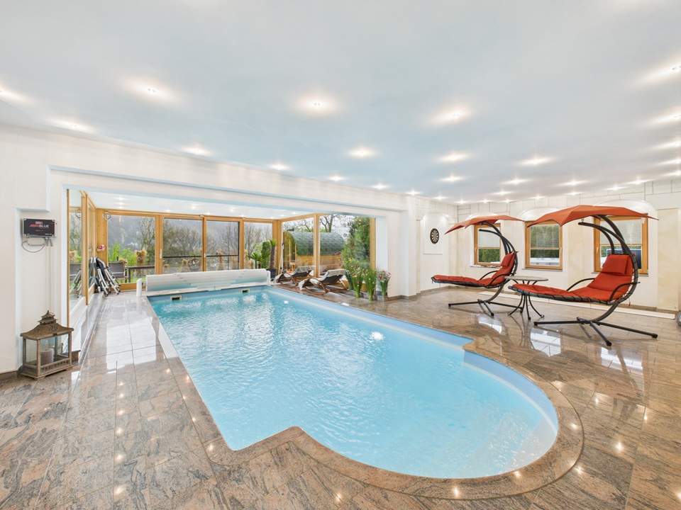 Seetraumvilla Döbriach – Luxus, Wellness &amp; Panoramablick auf den Millstättersee