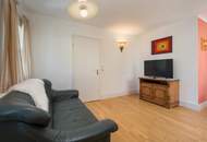 Attraktive Investmentchance: Vermietete Wohnung mit Loggia &amp; Stellplatz