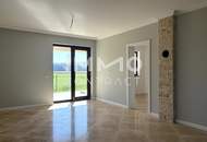 Neubau – Erstbezug mit mediterranem Flair