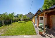 Zwei Wohnhäuser mit Garten &amp; Parkplätzen in grüner Ruhelage von Sierning!