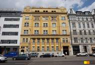 Loftartige, sanierte Wohnung im ruhigen Hofhaus