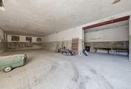 IMPOSANTER LANDSITZ FÜR HOHE ANSPRÜCHE! GROßZÜGIGE WOHN-UND NUTZFLÄCHEN SOWIE ÜBER 5000 m2 LAND