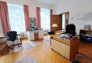 Imposantes Landgut! Zweifamilienhaus in Zentraler Lage!