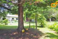 Feldkirchen 2km: Bungalow+ Vollkeller auf großem Park- Grundstück