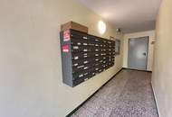 Zentrale Lage Graz St. Peter: 2,5-Zimmer-Wohnung mit Loggia und Blick ins Grüne!