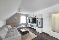 Klassisches Dreigiebelhaus mit eigenem Sonnen- Salar- Heizkraftwerk in Ruhelage an einer Sackgasse