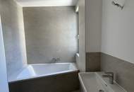 EINSTÜCK HIMMEL NUR FÜR SIE - 60 m2 uneinsichtiger Dachterrasse - Wohnküche, 3 Schlafzimmer, 2 Bäder, WC auf 2 Ebenen - FBH, Solaranlage und Wärmepumpe