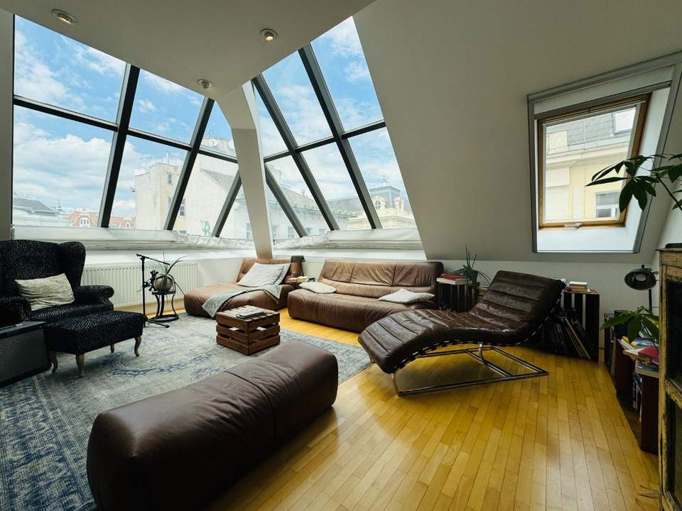 Exklusive Dachgeschoss-Maisonette mit Dachterrasse und Blick über Wien - Urbanes Wohnen nahe dem Naschmarkt