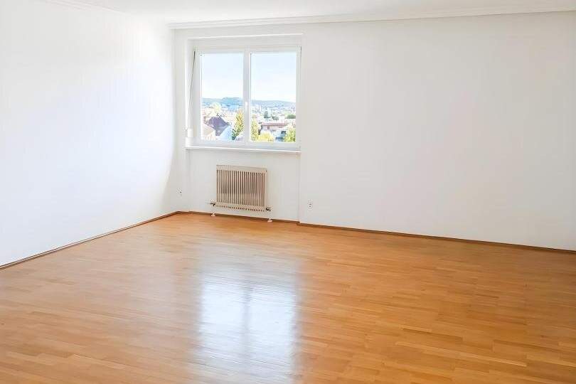 Vermietete 6 Zimmer Wohnung (Mieter Firma ) mit sehr guter Rendite, Wohnung-kauf, 384.900,€, 4020 Linz(Stadt)