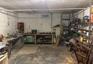 Einfamilienhaus auf großem Grundstück in ansprechender Wohngegend