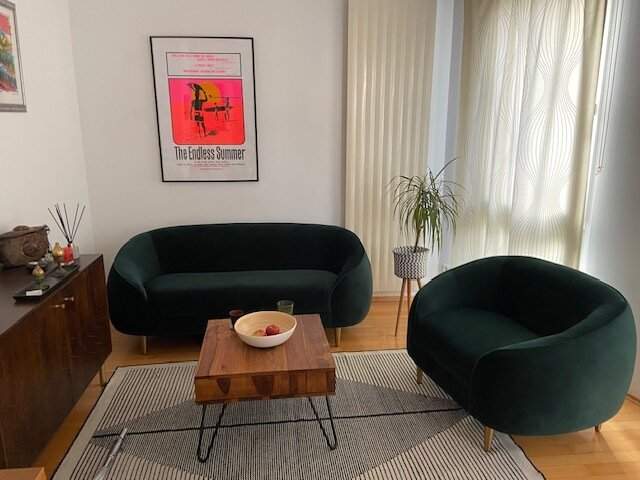 2-Zimmer-Wohnung mit Gemeinschaftsdachterrasse mit Blick auf den Karlsplatz!