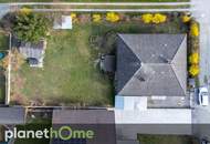 Geräumiger Bungalow und großer Garten mit Party-Hütte