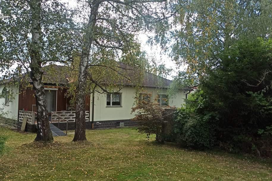 Bungalow in Siedlungsrandlage mit sensationellem Garten und Sauna-Bereich, Haus-kauf, 249.000,€, 3950 Gmünd