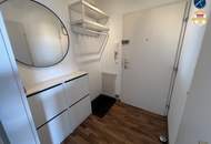 Neuwertige 2-Zimmer Wohnung mit 2 Loggien und Auto-Stellplatz
