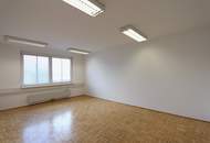 BÜROGEBÄUDE! 4-Zimmer-Büro im 2. Liftstock