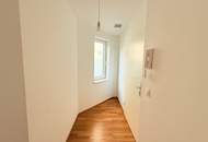 Gepflegte 2-Zimmer Dachgeschosswohnung in ruhiger aber gut angebundener Lage