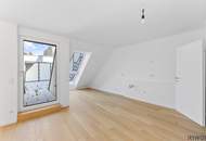 Imposante und sehr helle Dachgeschosswohnung mit 2 Terrassen und hochwertiger Ausstattung in ehemlaigen Fuhrwerkhaus