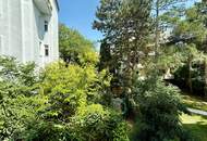 Erstbezug nach Sanierung: 3 Zimmer Wohnung mit Balkon und Garage