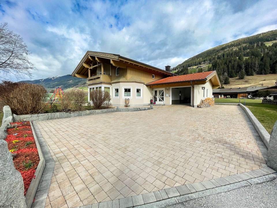 Bramberg am Wildkogel: Einziehen & Wohlfühlen – Wohnhaus mit Gartenparadies in Naturlage