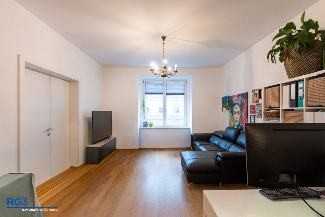 Top Eigentumswohnung mit Balkon in zentraler Lage