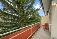 Zentrale und hochwertig Sanierte 1-Zimmer-Wohnung mit SÜD-WEST-Terrasse und Grünblick in gepfegter Anlage